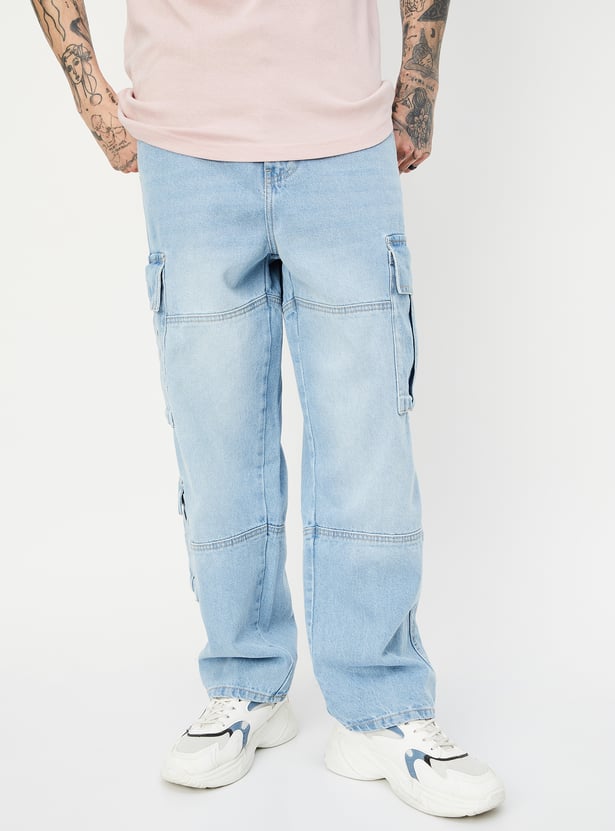 Everyday Casual Men’s Washed Cargo Jeans with Loose-Fit Silhouette and Practical Pockets