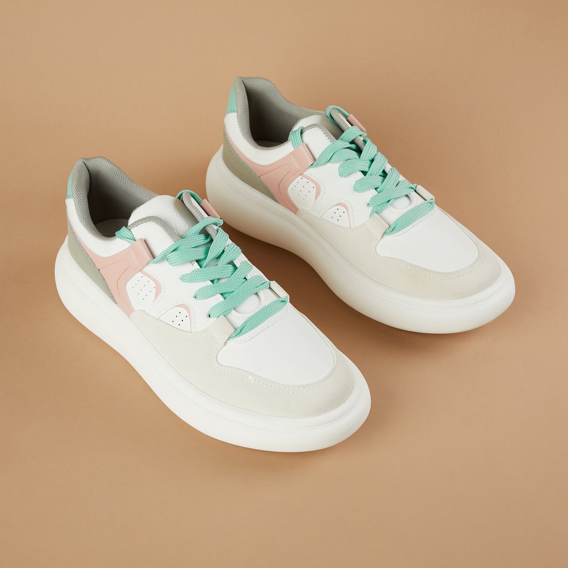 Trendy Colourblock Low Top Sneakers for Casual and Semi Formal Style