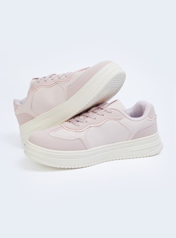 Modern Women Colorblock Sneakers Perfect for Travel and Outings