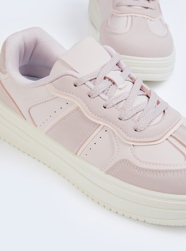 Modern Women Colorblock Sneakers Perfect for Travel and Outings