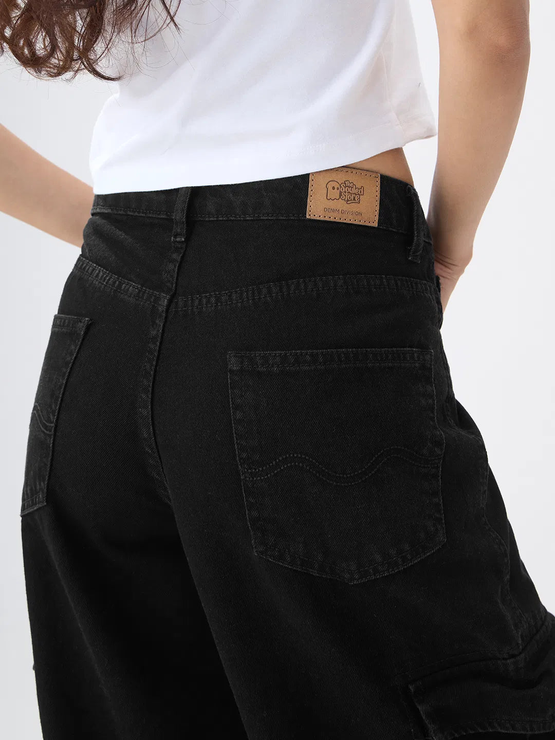 Versatile Opal Black Baggy Cargo Jeans for Women Ideal for Casual, College, and Outdoor Wear