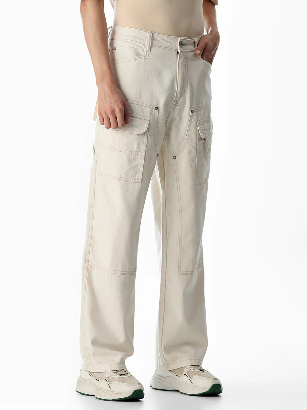 Fashionable Loose-Fit Ecru Denim Jeans for Men with High-Rise Design and Classic Look