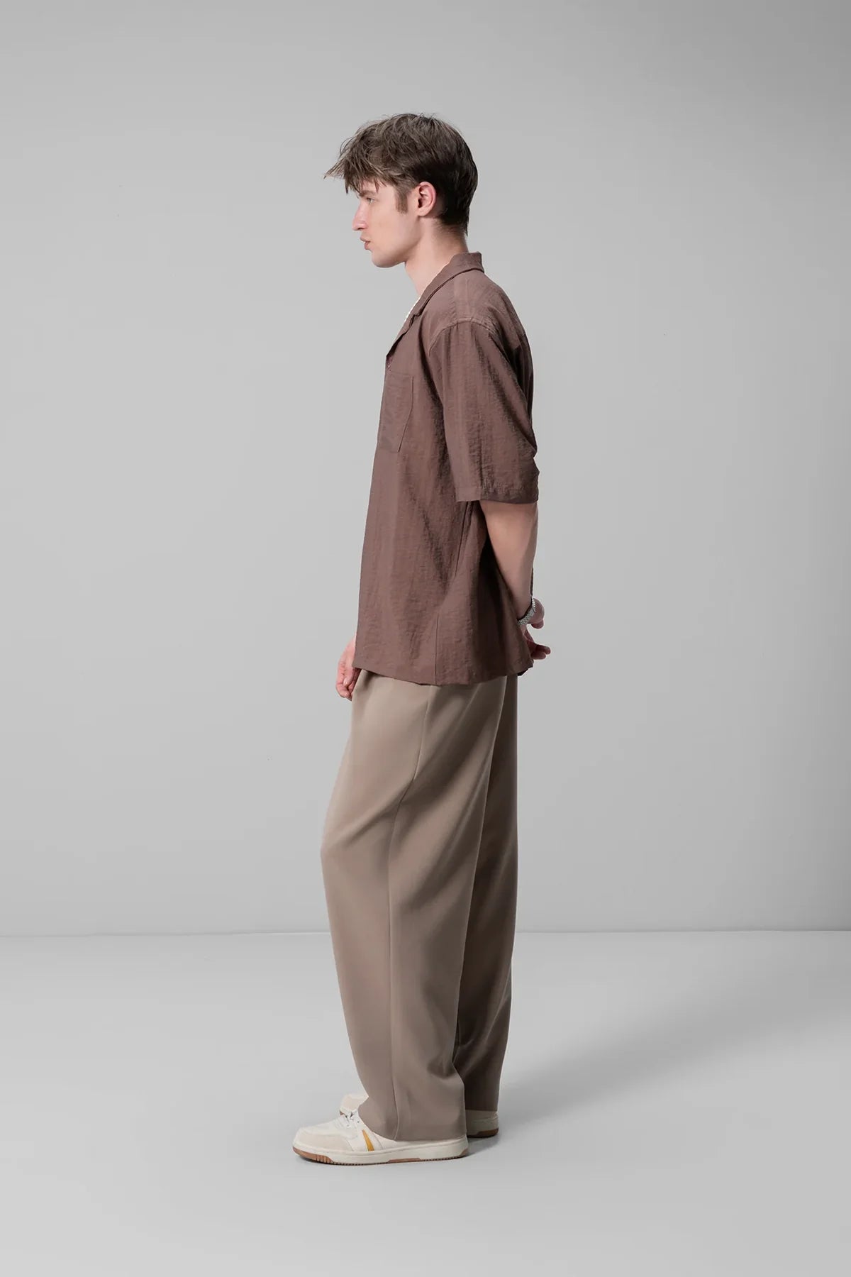 Comfortable Unisex Brown Shirt with Relaxed Silhouette for Men and Women