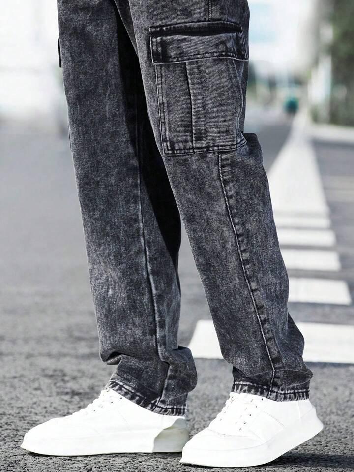 Men’s Wide-Leg Denim Cargo Jeans in Charcoal Black with 6 Pockets and Mid-Rise Comfort