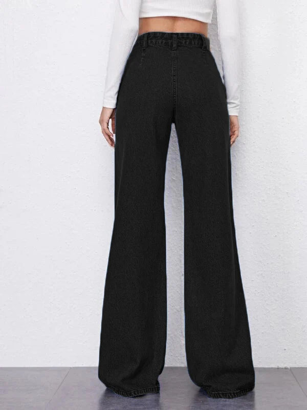 Women’s Black Relaxed Fit Stretch Mom Jeans for Street and Daily Fashion