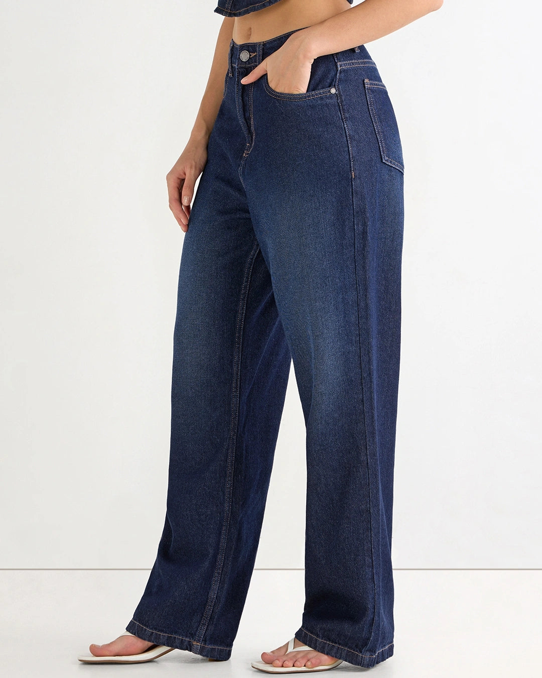 Trendy Korean Baggy Wide Leg Jeans for Women in Blue Washed Denim