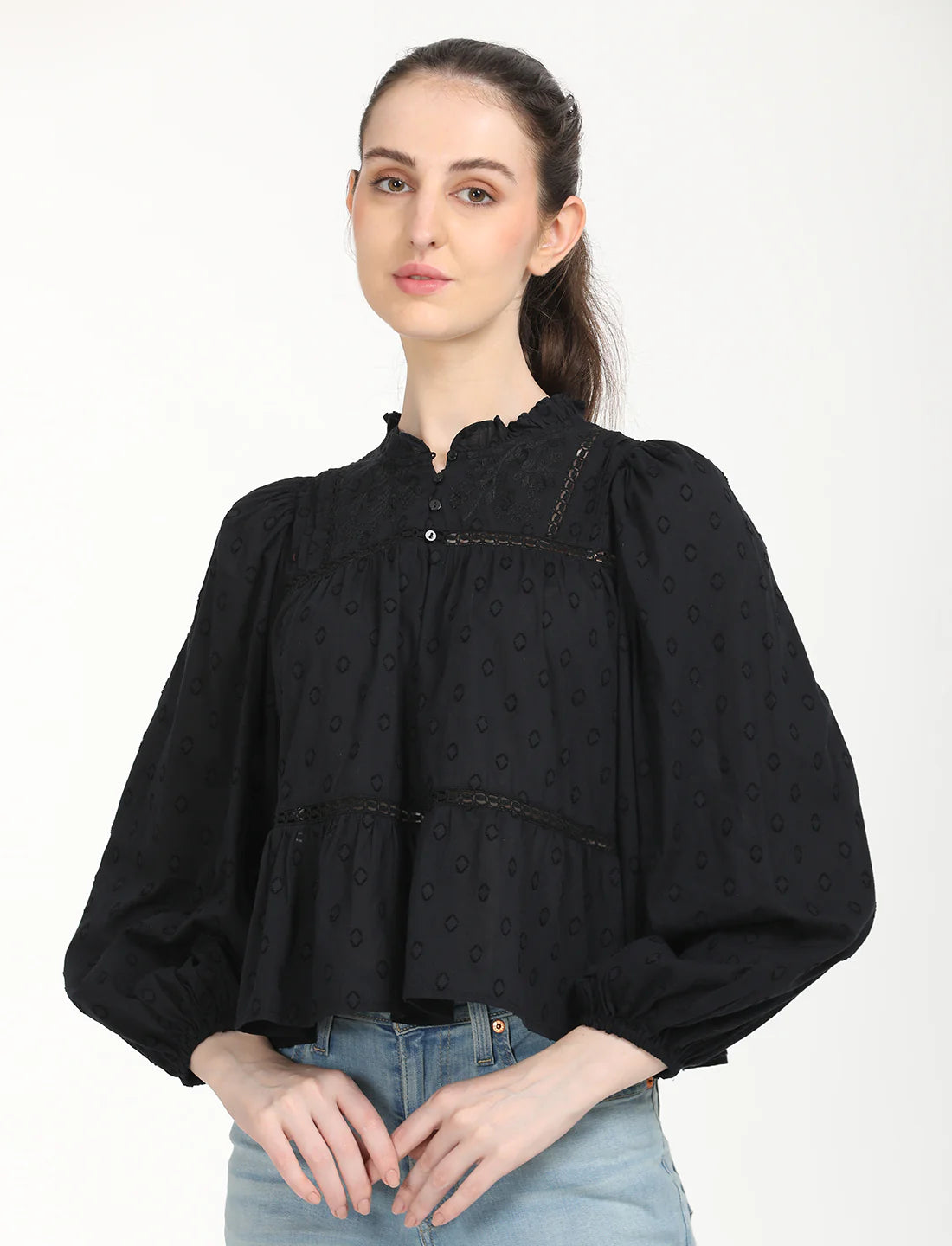 Women’s Lightweight Black Textured Top for Streetwear & Daily Style