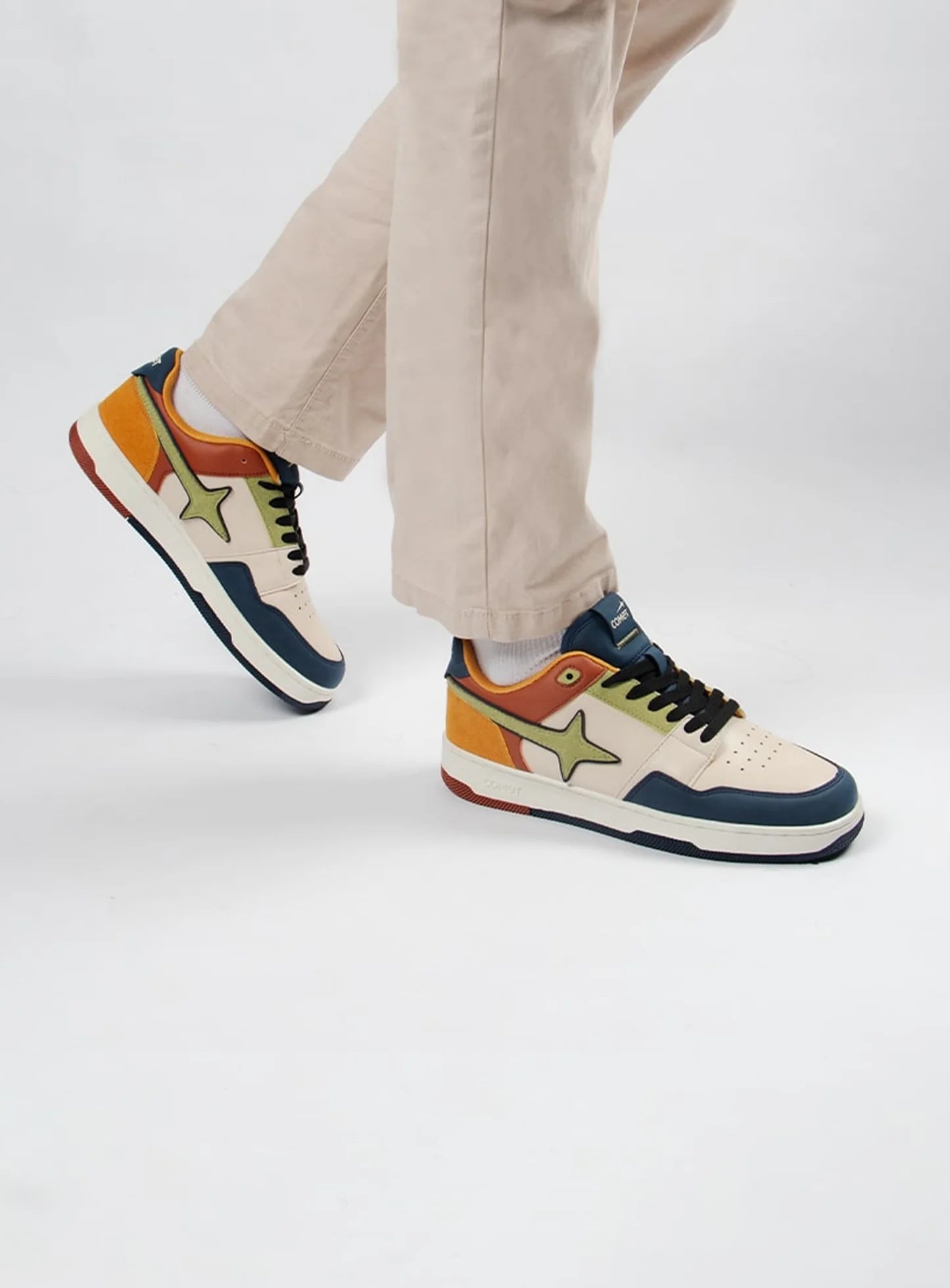 Stylish Low Top Sneakers for Men Soft Breathable Fit