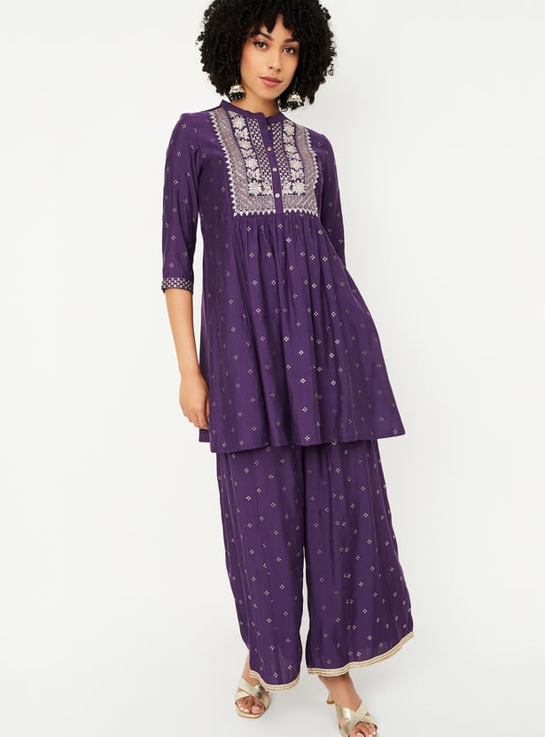 Graceful Women’s A-line Kurta Set with Detailed Embroidery for Elegant Ethnic Styling