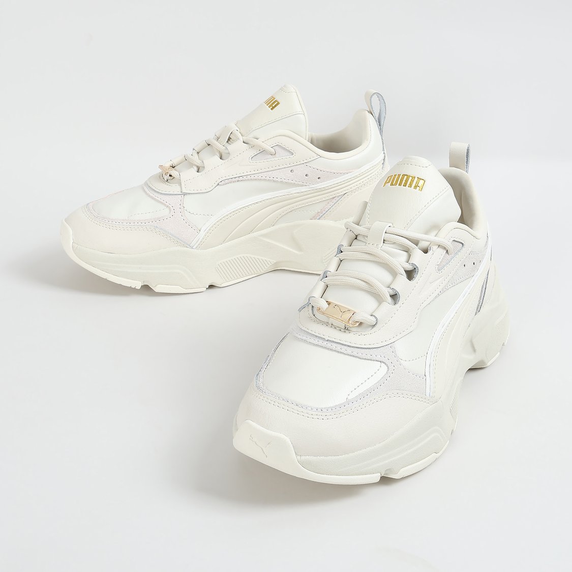 Stylish Cassia Lux Lace-Up Sneakers for Women with Comfortable Everyday Wear