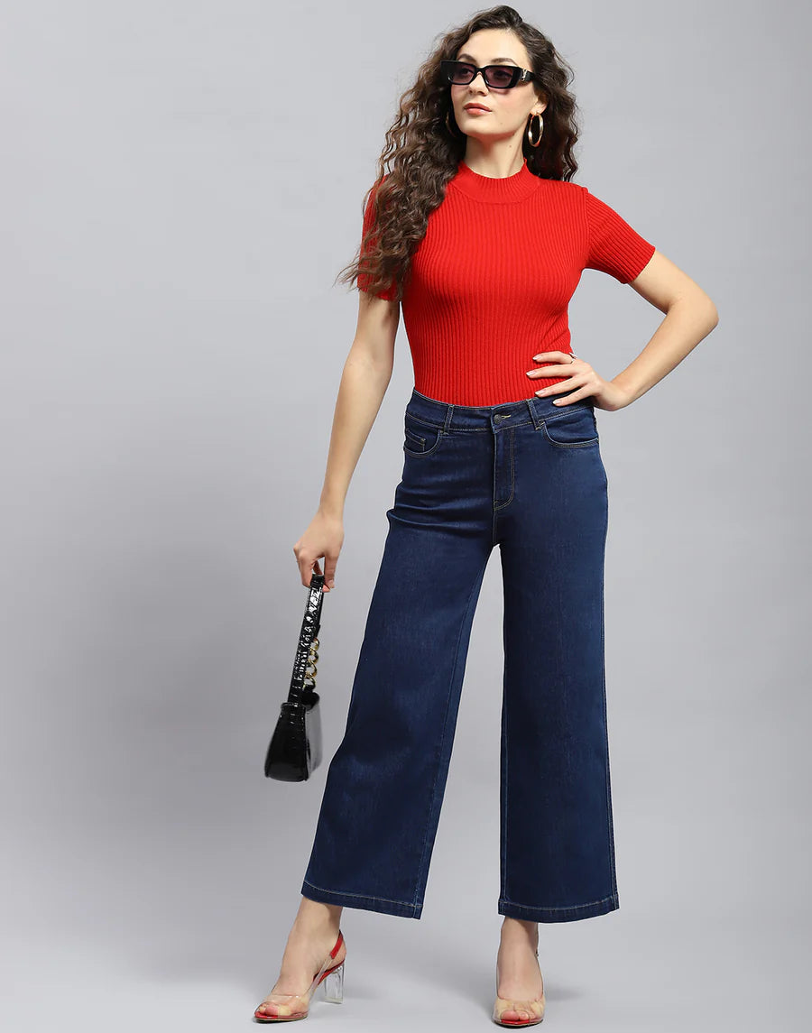 Fashionable Women Blue Solid Slim Fit Denim Jeans for a Sleek and Versatile Look