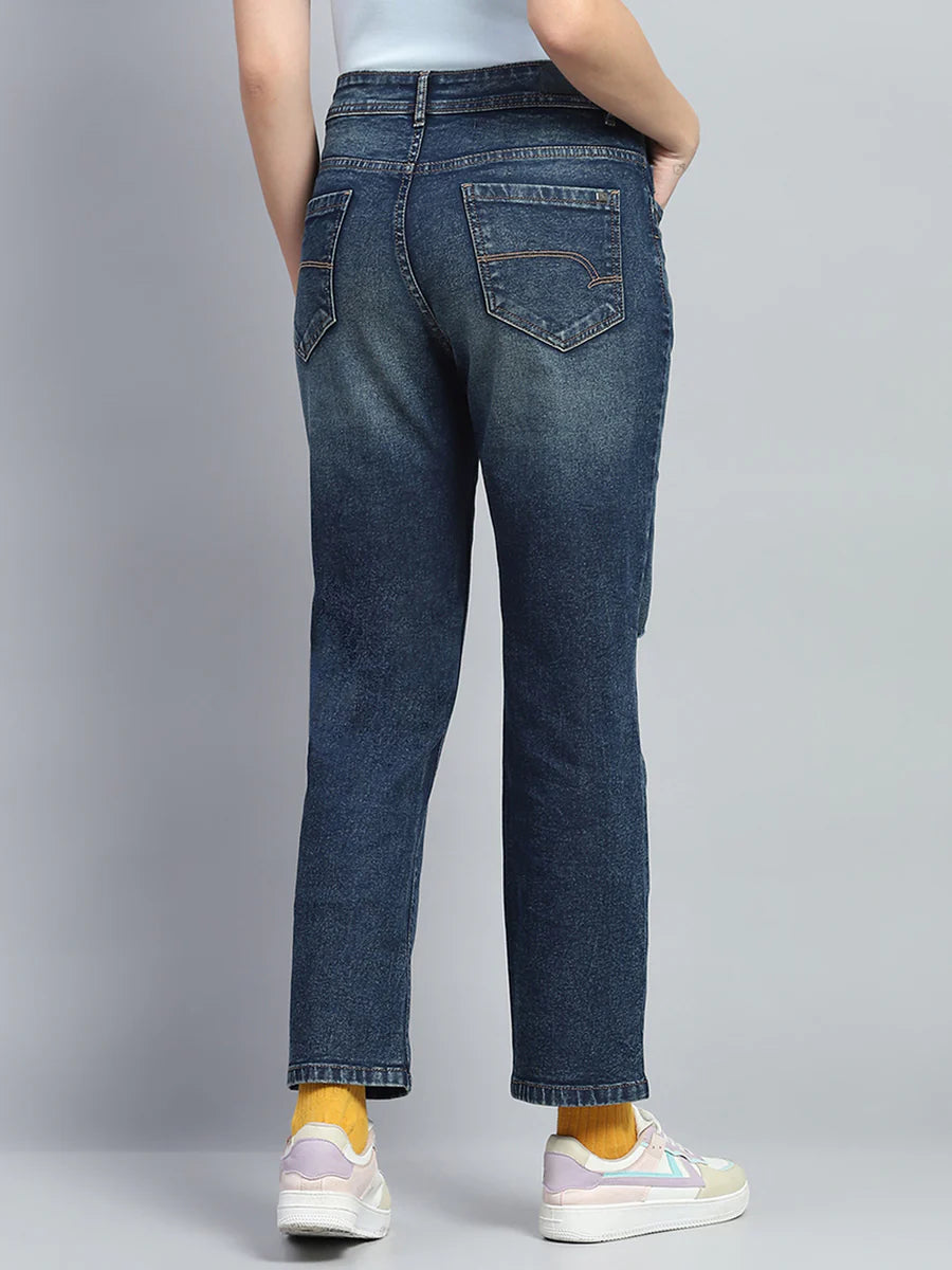 Stylish Women’s Blue Straight Fit Denim Jeans with Mild Distressing for Modern Casual Look