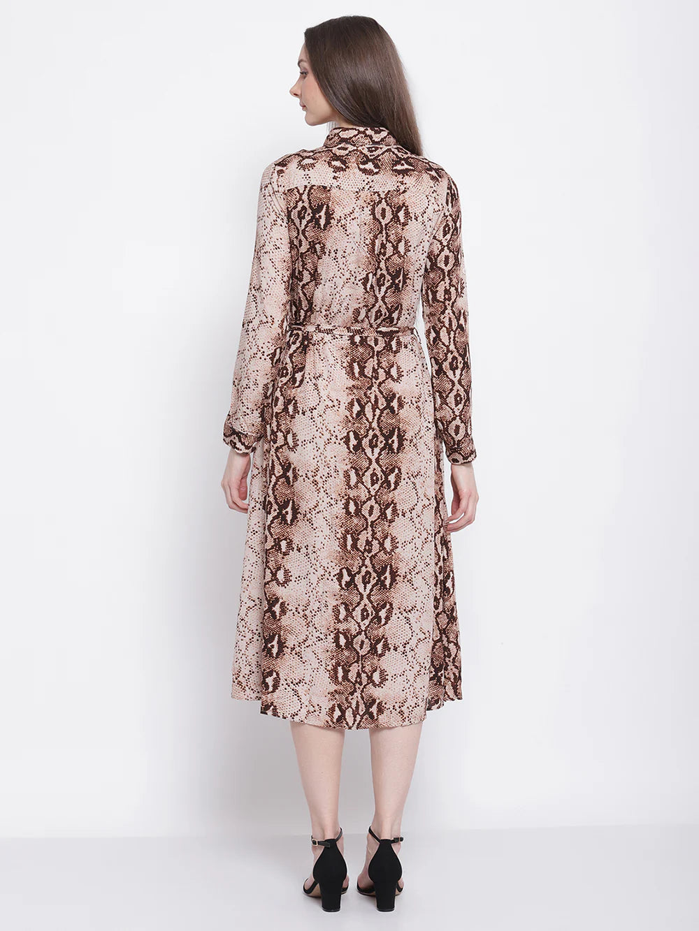 Stunning Women’s Leopard Print Dress in Knee-Length with Elegant Finish