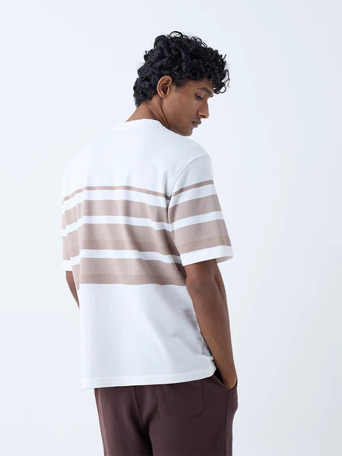 Fashionable Men’s Brown Striped Cotton-Blend T-Shirt for Weekend Outings