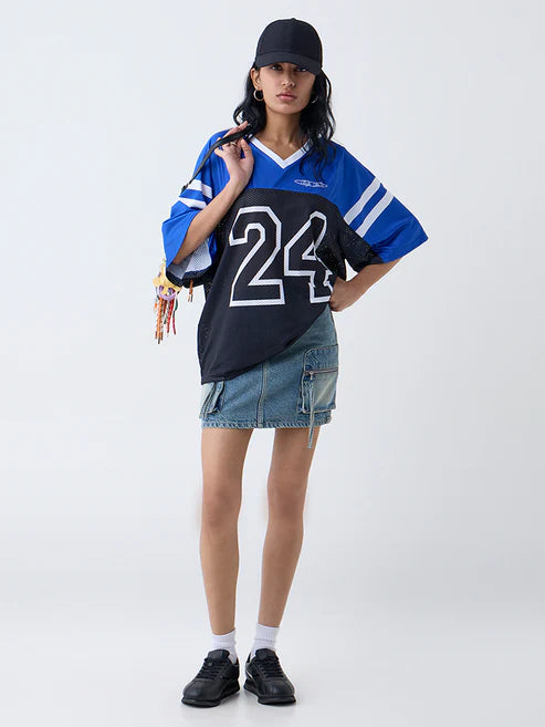 Stylish Black Numerical Print Jersey T-Shirt for Men – Ideal for Casual, Travel, and Athleisure Looks