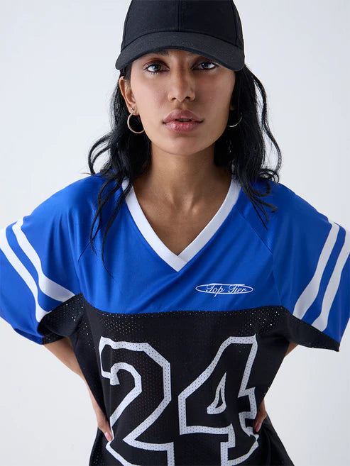 Stylish Black Numerical Print Jersey T-Shirt for Men – Ideal for Casual, Travel, and Athleisure Looks