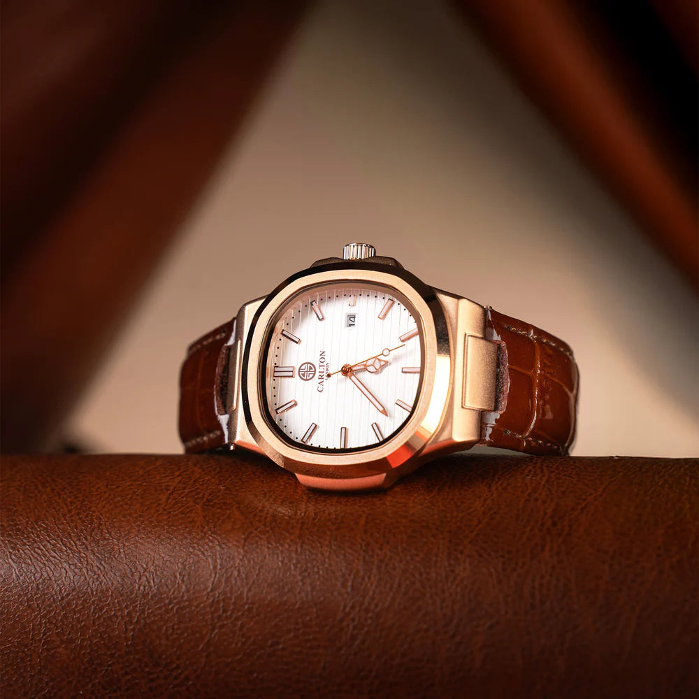 Trendy Men’s Leather Analog Watch Brown and White Classic Design