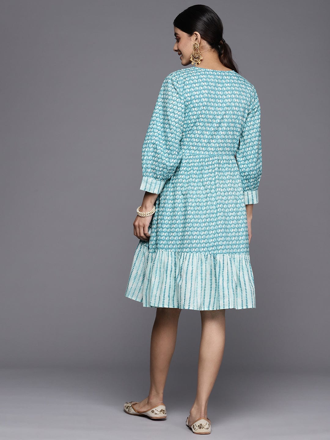 Elegant Turquoise Blue Short Gathered Summer Dress for Women