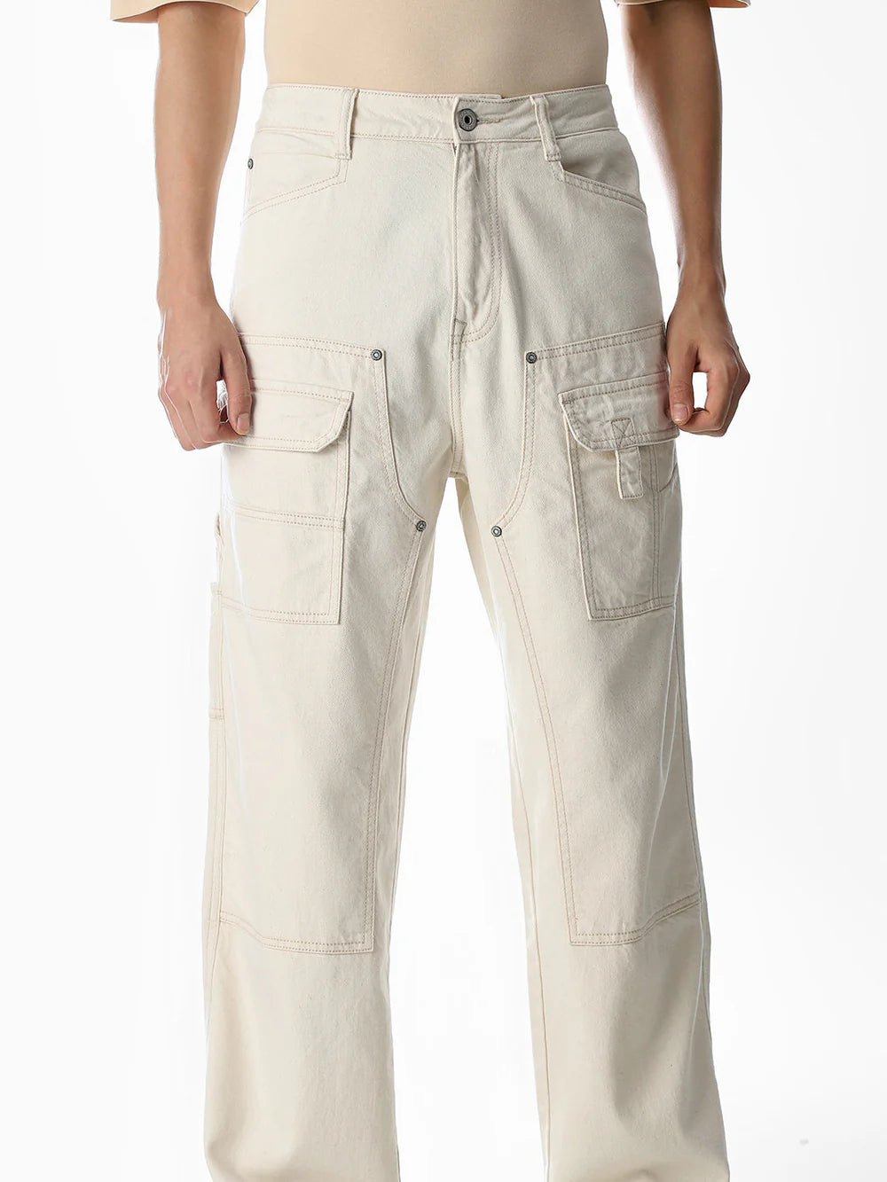 Fashionable Loose-Fit Ecru Denim Jeans for Men with High-Rise Design and Classic Look