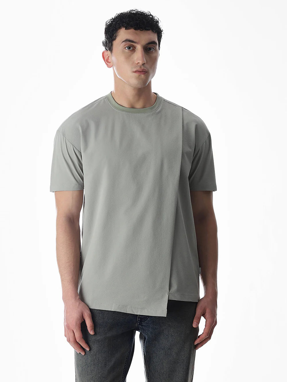 Soft Cotton Oversized Asymmetric T-Shirt Men Relaxed Everyday Look