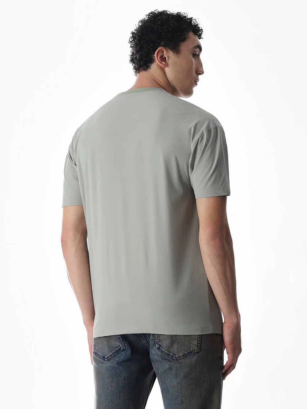 Soft Cotton Oversized Asymmetric T-Shirt Men Relaxed Everyday Look