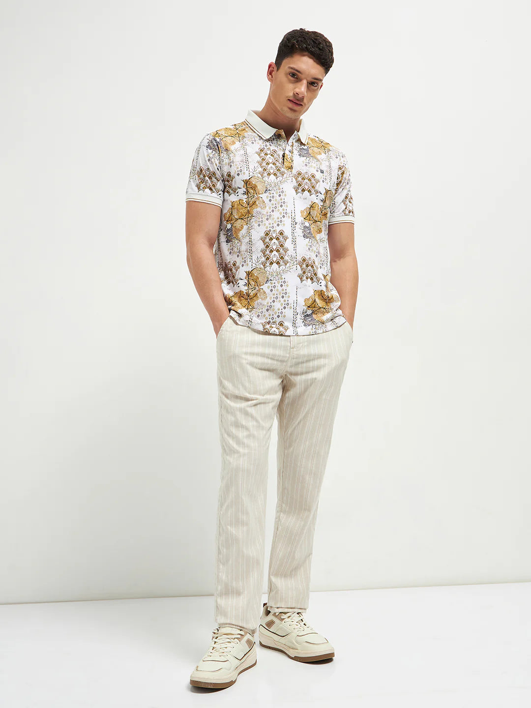 Fashionable Printed Polo T-Shirt for Men Smart Casual Outings