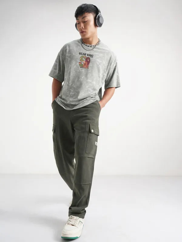 Everyday Wear Men Olive Straight Fit Jeans with Comfortable Waistband