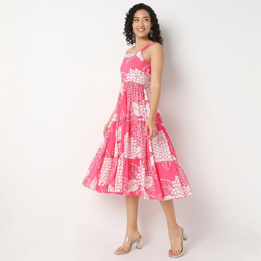 Soft and Comfortable Strappy Tiered Dress for Summer Outings