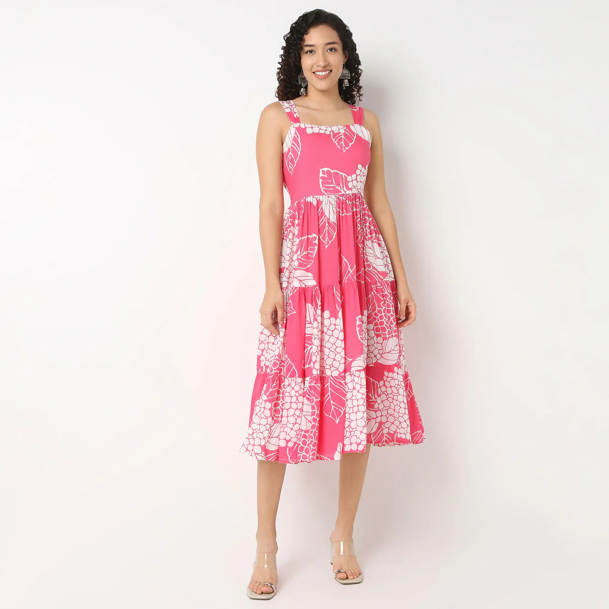 Soft and Comfortable Strappy Tiered Dress for Summer Outings