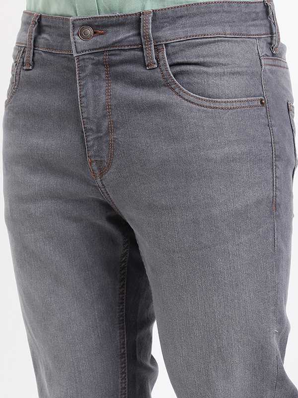 Statement Brooklyn Fit Stretchable Jeans for Men with Contemporary Fashion Look