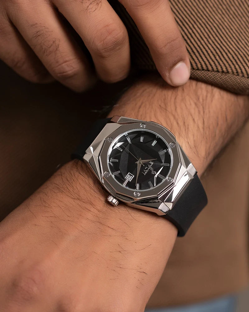 Contemporary Men’s Classic Analog Watch with Quartz Movement and Water-Resistant Strap