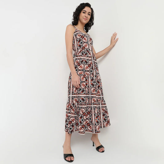Elegant Women’s Printed Flared Full-Length Dress with Flowing Silhouette for Party and Evening Wear