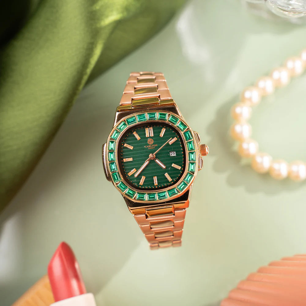 Women’s Rose Gold and Green Analog Watch Comfortable Stylish Timepiece