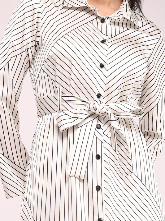 Versatile Ecru and Black Button Down Shirt Dress for Daily Wear