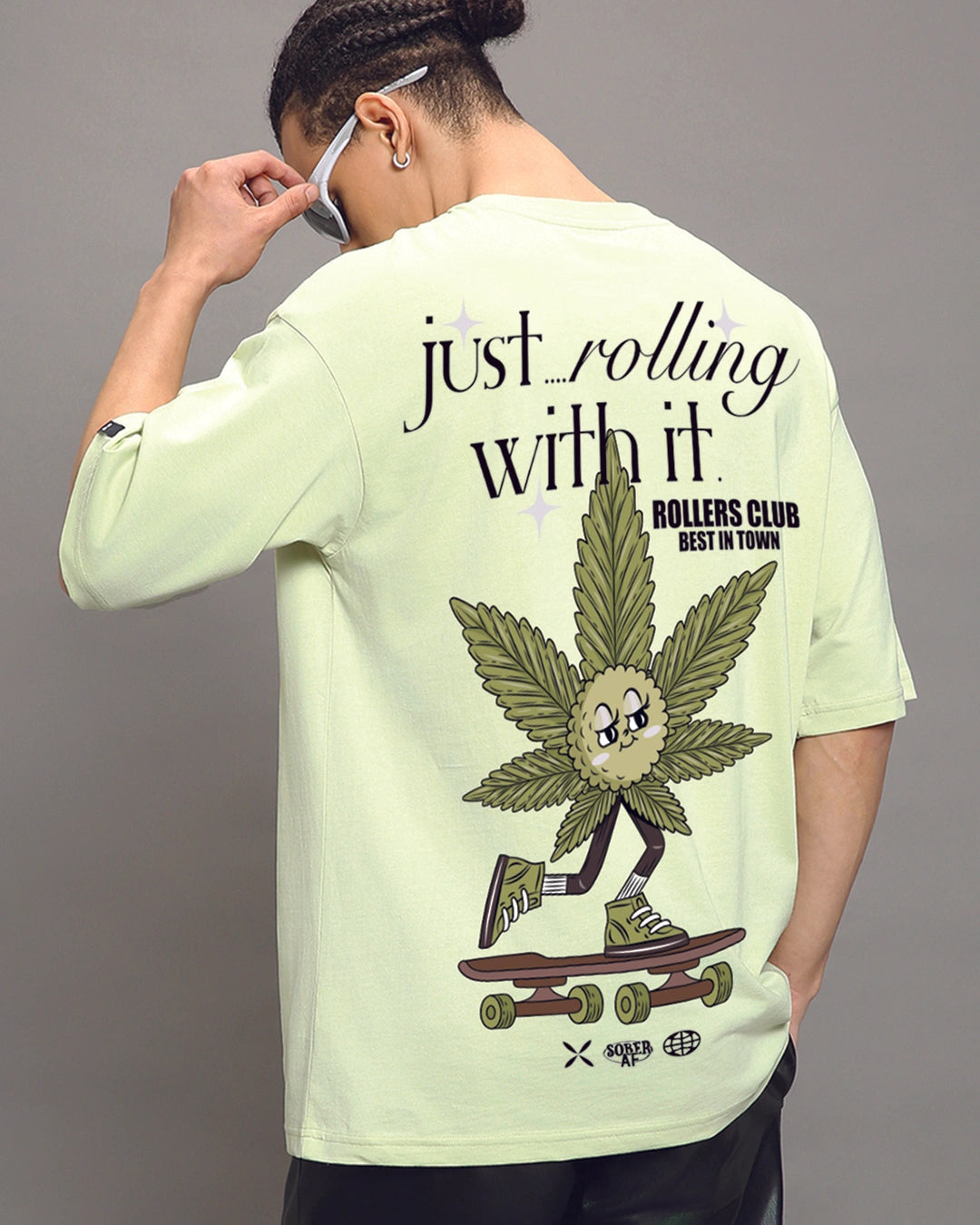 Men’s Oversized Graphic Printed T-Shirt Fog Green Comfortable Everyday Wear
