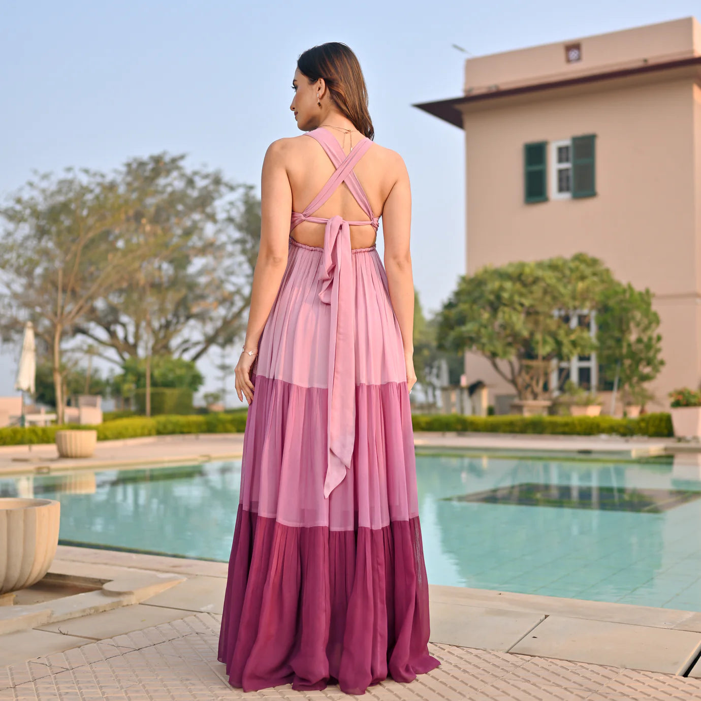 Sophisticated Backless Dress for Party and Evening Wear