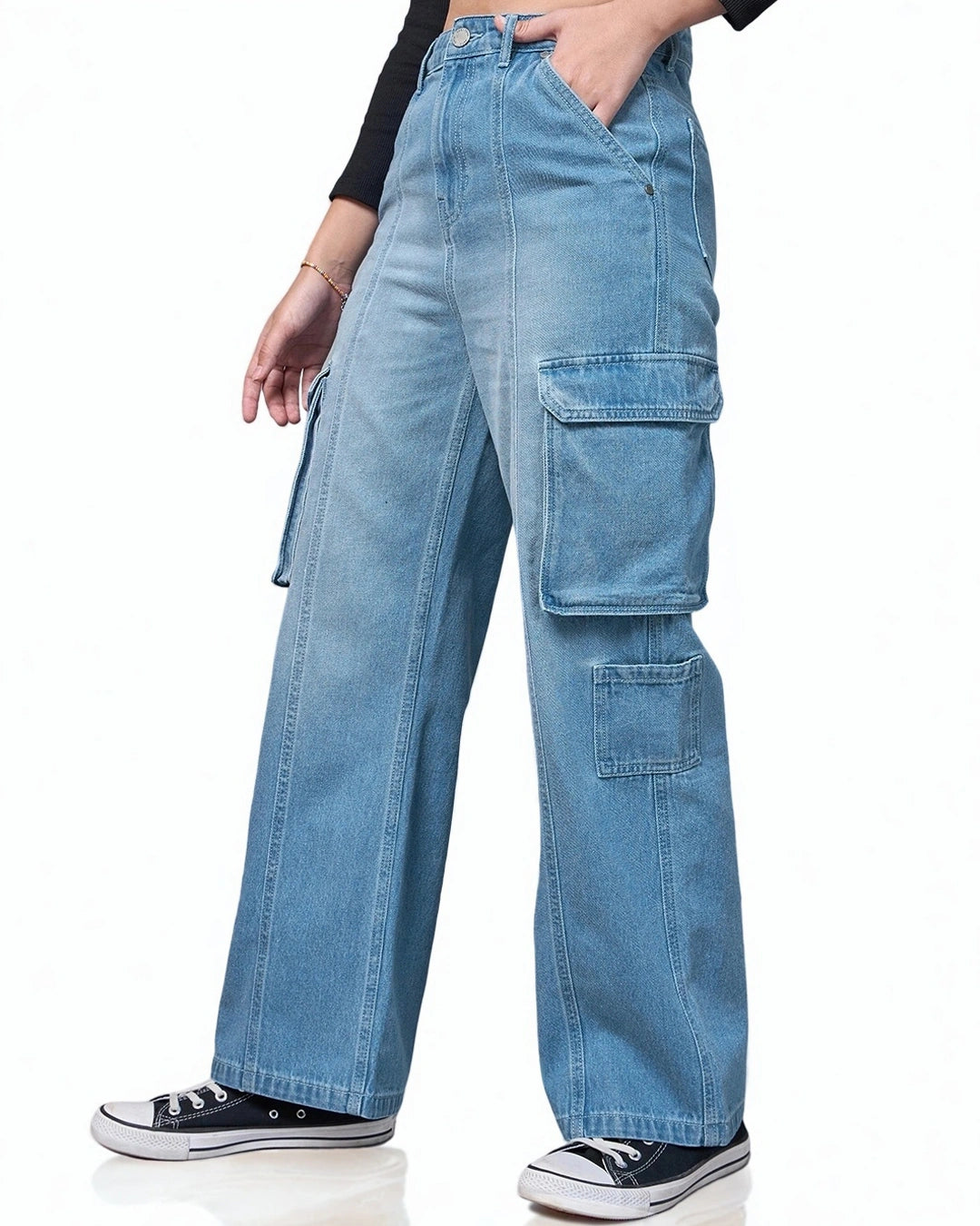 Women’s Washed Blue Cargo Jeans with Streetwear Style