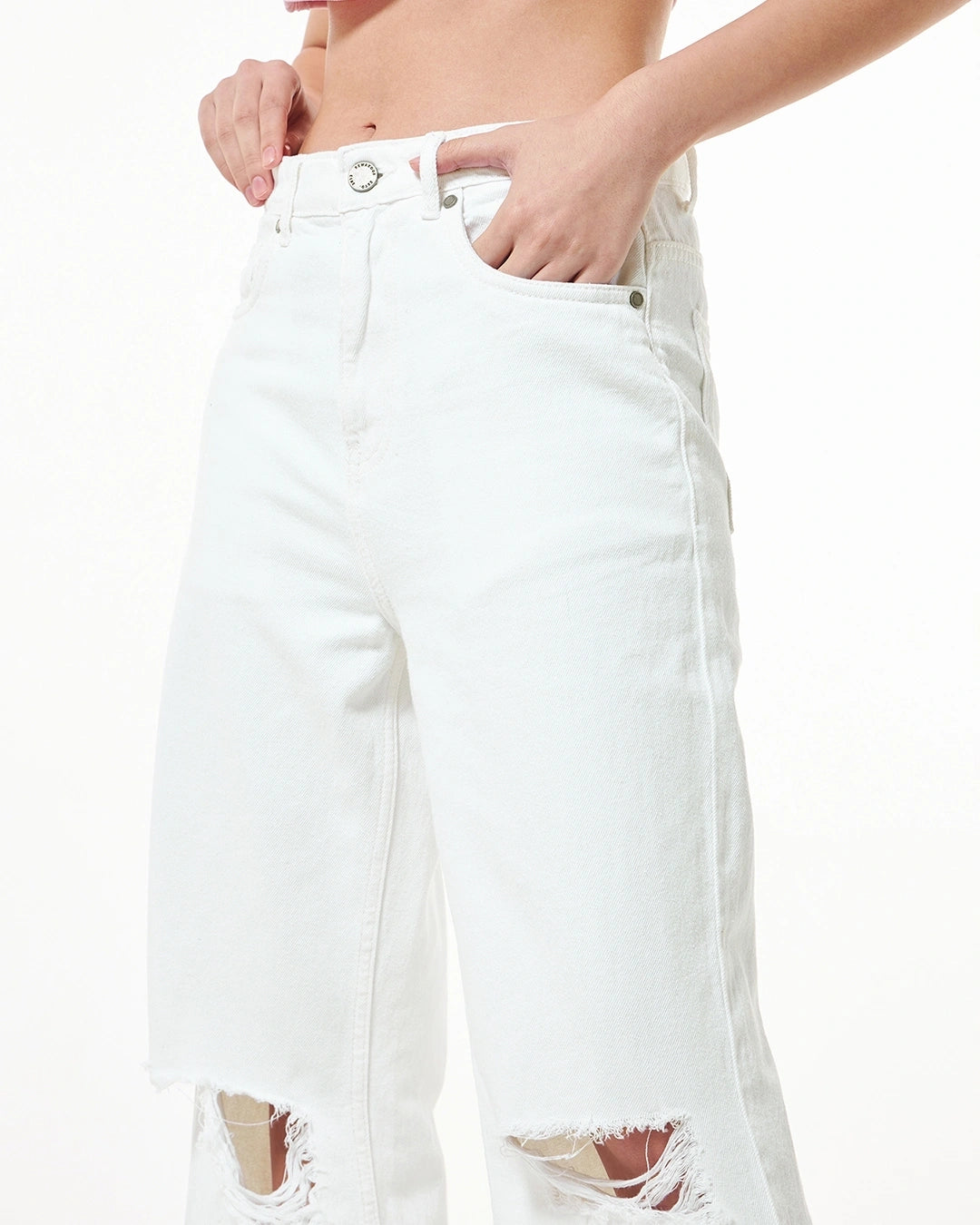 Loose Fit White Baggy Distressed Wide Leg Jeans for Women