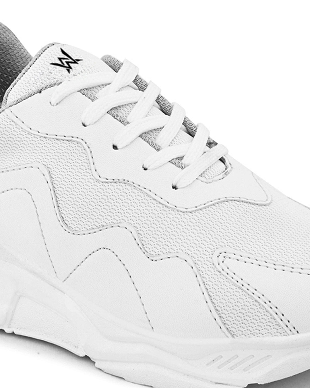 Chic White Sneakers for Women Modern Everyday Comfort